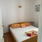 Ana&mia * Makarska