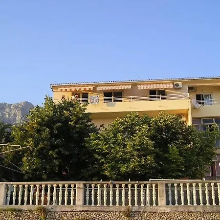 Ana&mia Apartment Makarska